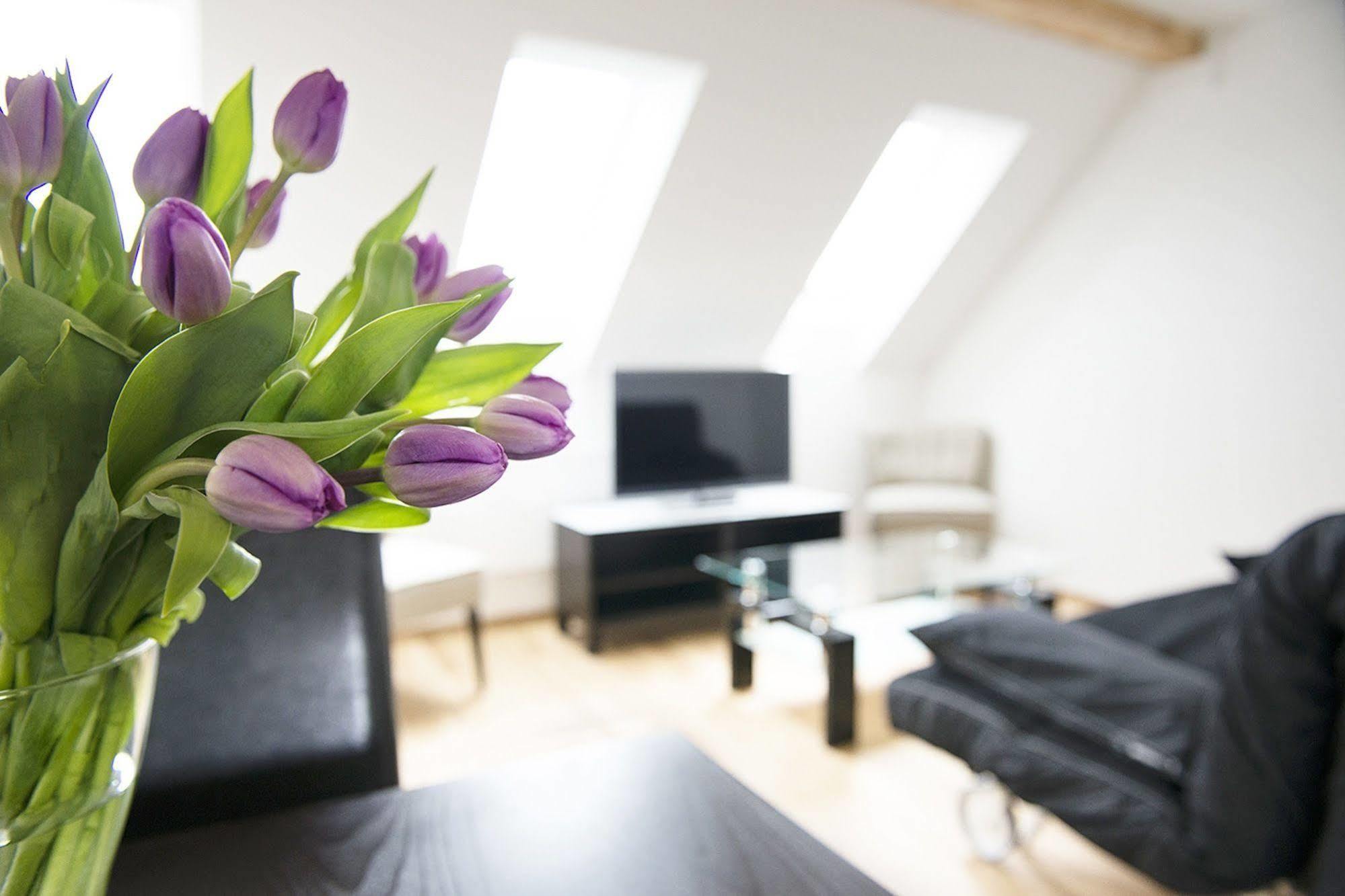 Swiss Star Longstreet - Self Check-In Apartment Zurich Exterior photo