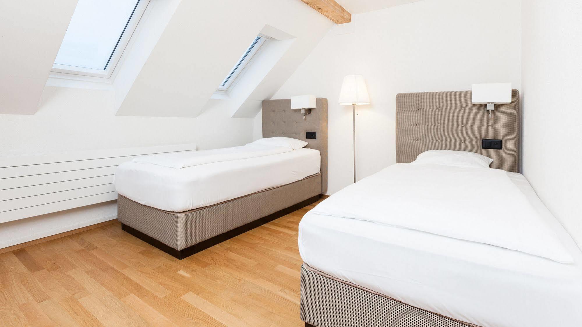 Swiss Star Longstreet - Self Check-In Apartment Zurich Exterior photo