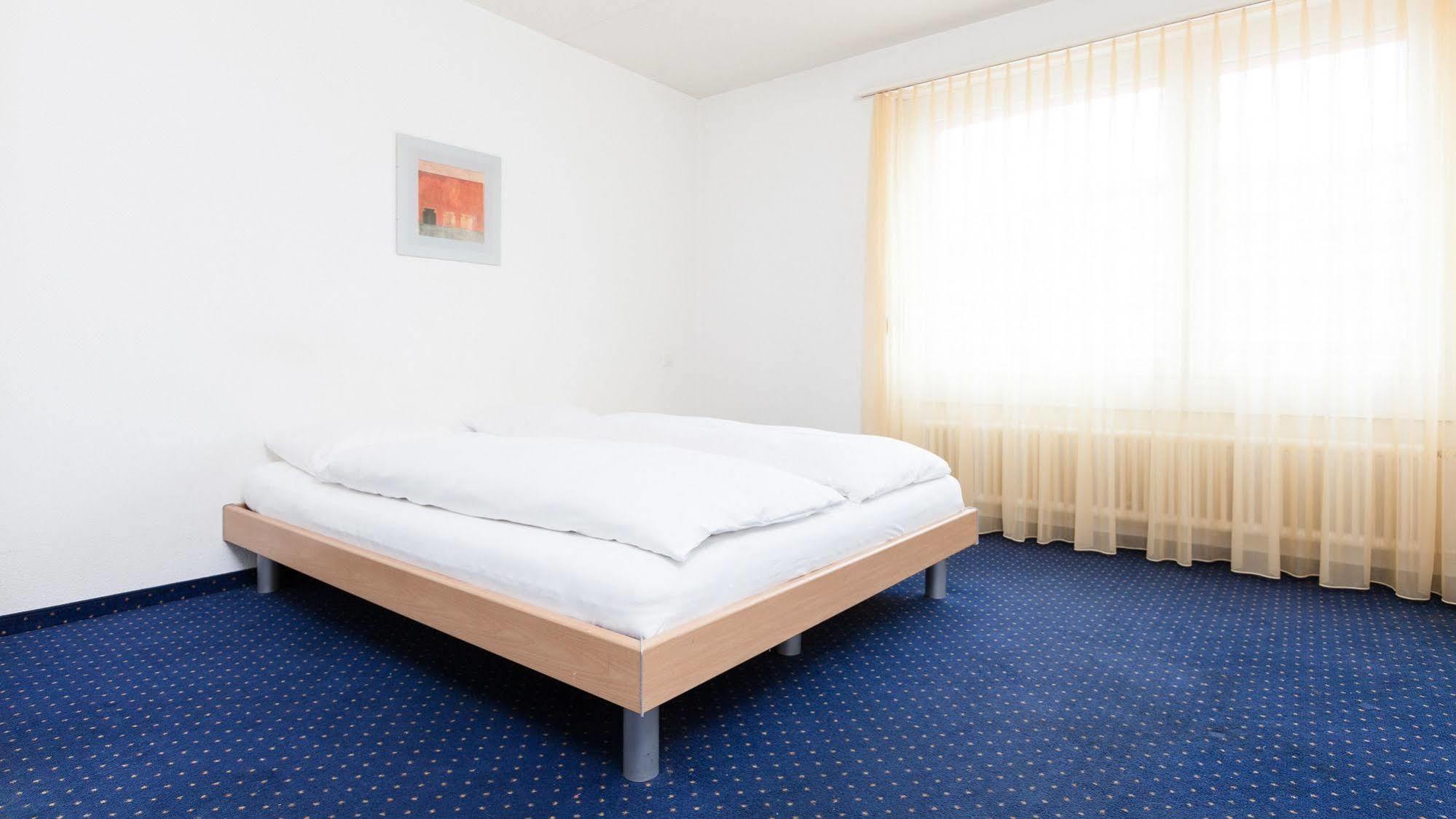 Swiss Star Longstreet - Self Check-In Apartment Zurich Exterior photo